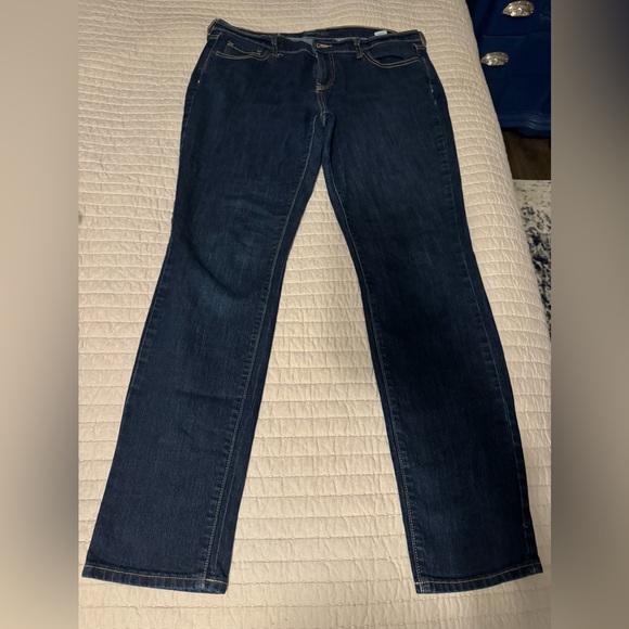 Old Navy Jeans - Picture 1 of 3